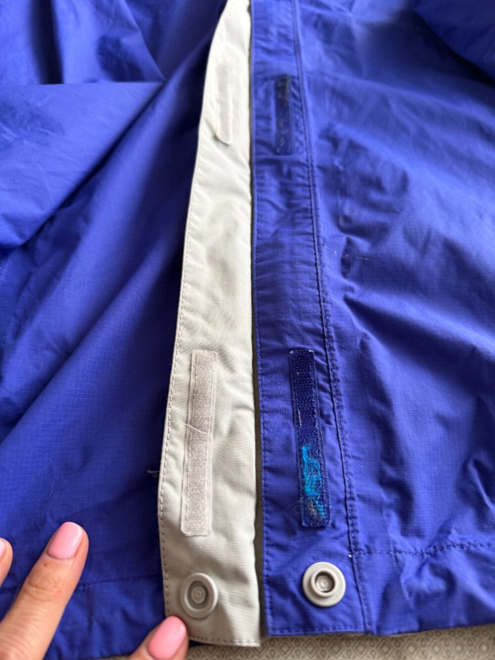 The North Face Rain Coat Jacket EUC - Picture 4 of 16
